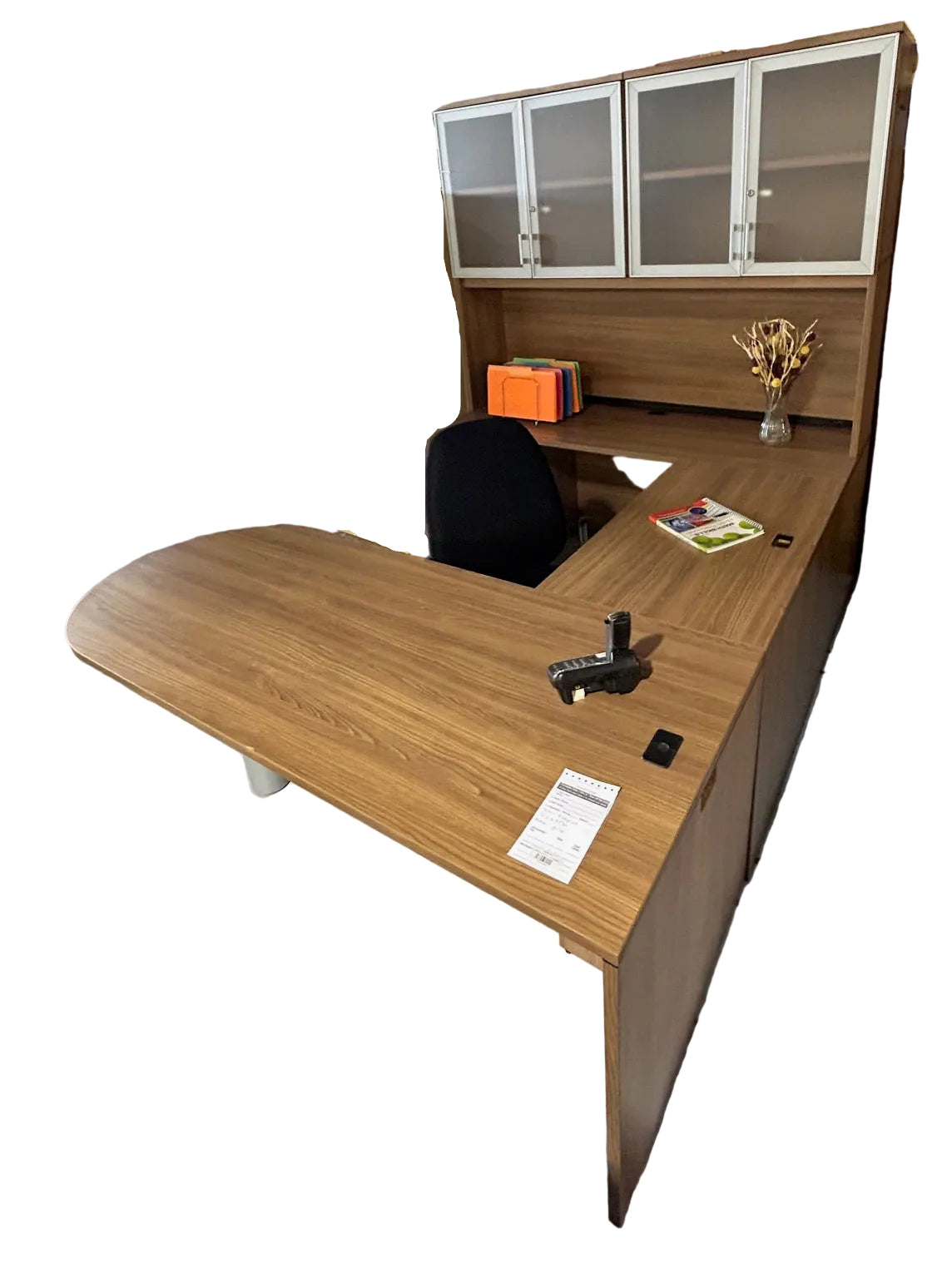 U Shaped Desk with Hutch