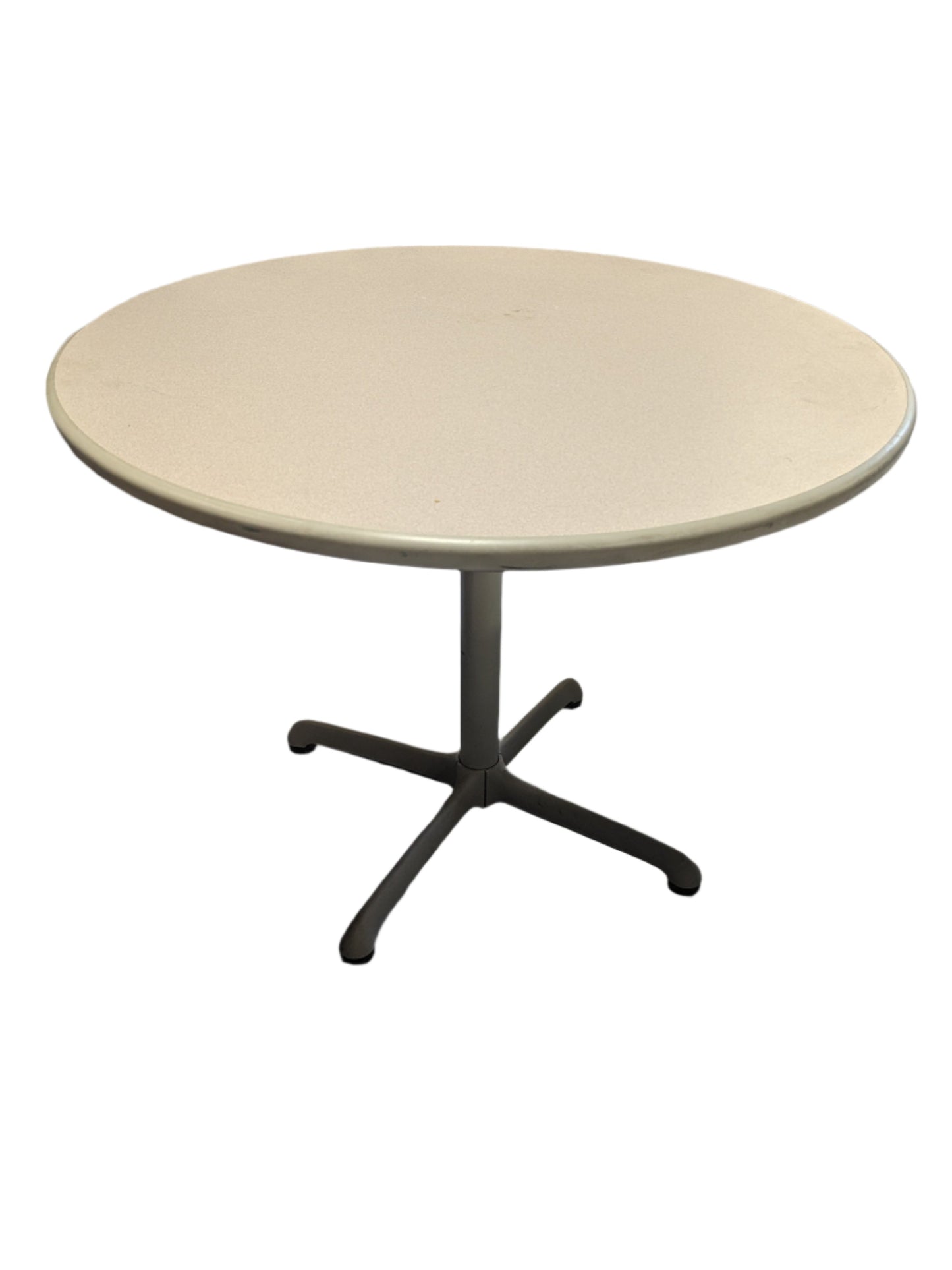 Table, 42" Round