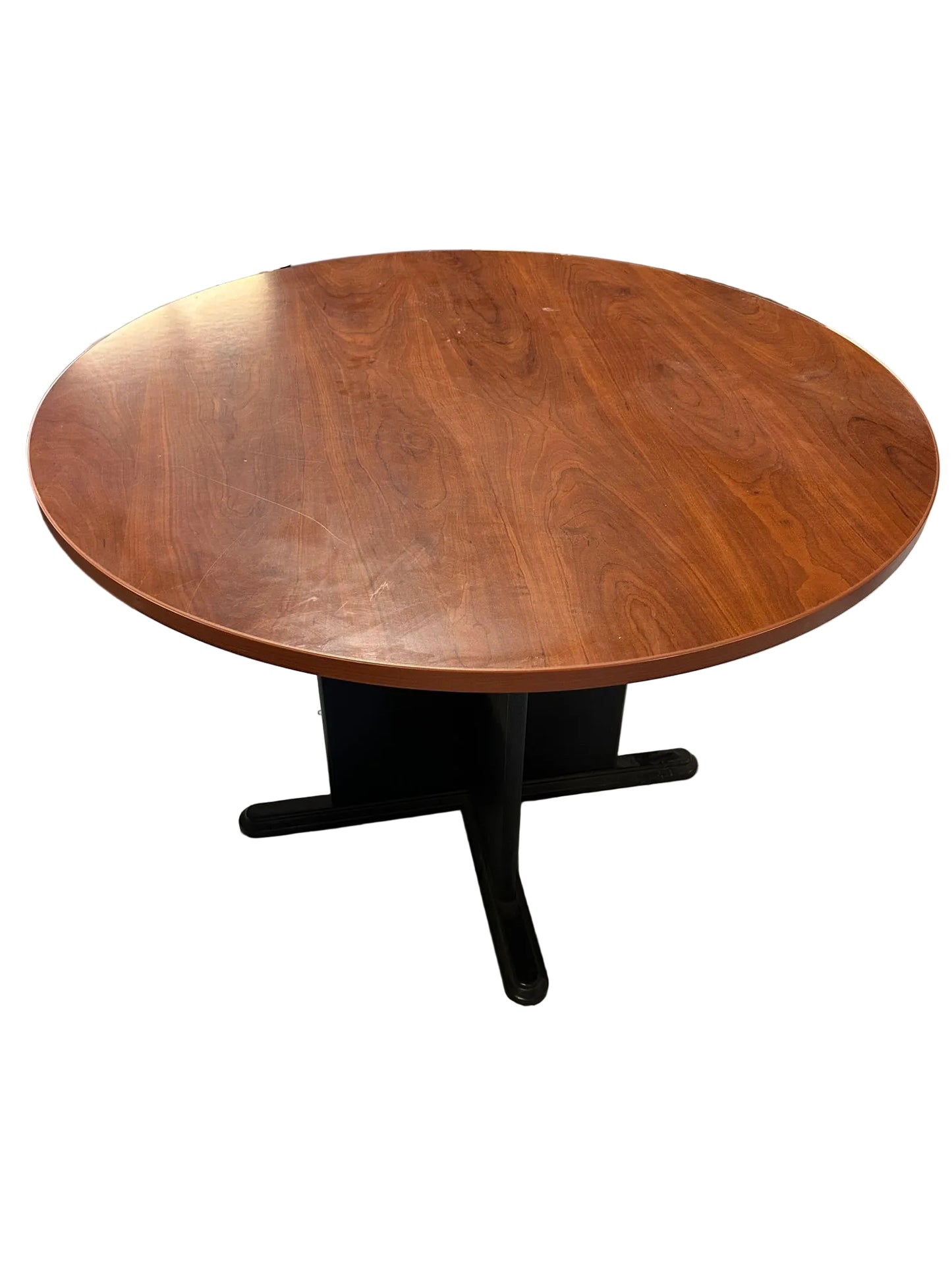 Table- 41" Round