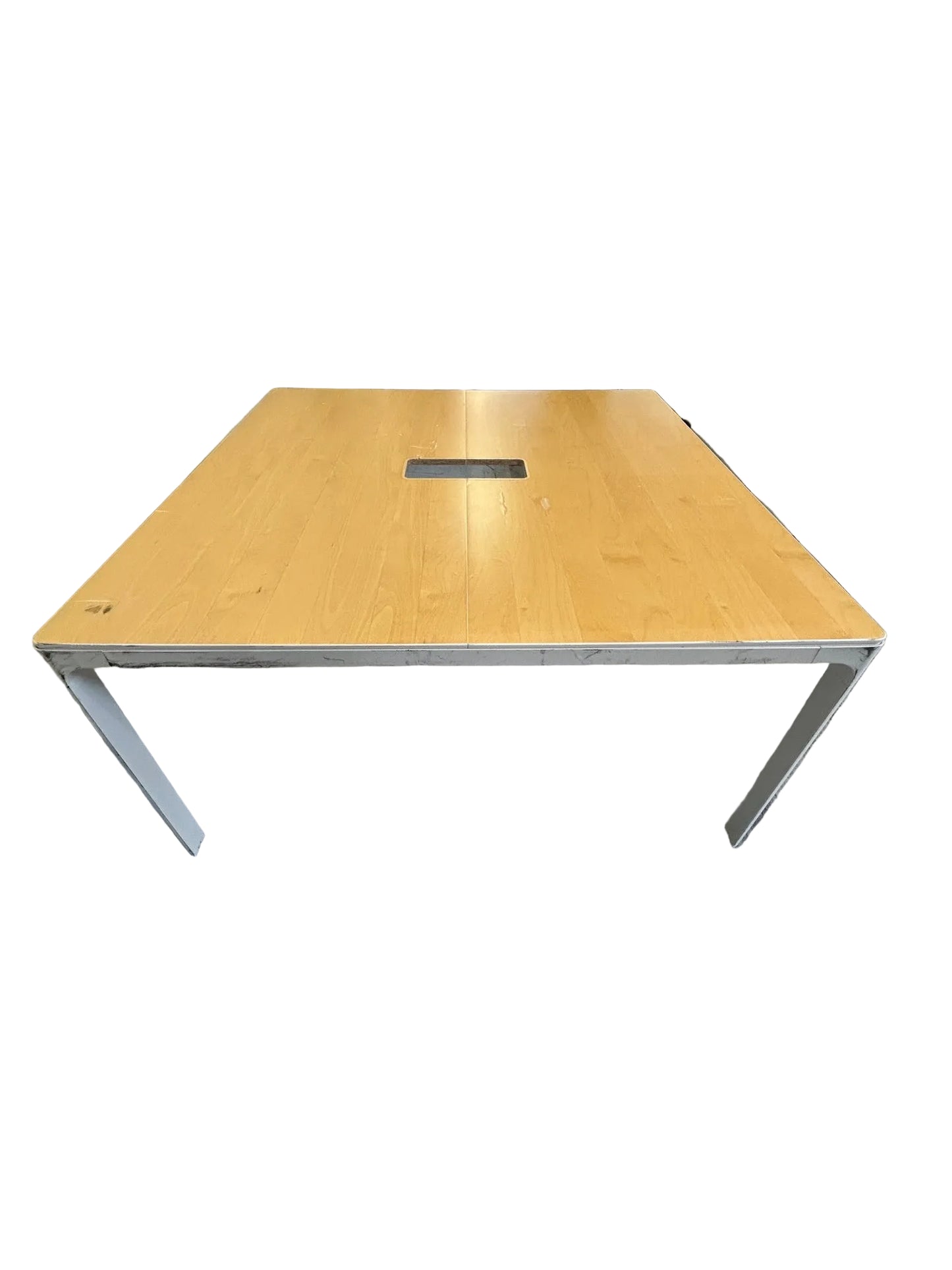 Table- 55" Square
