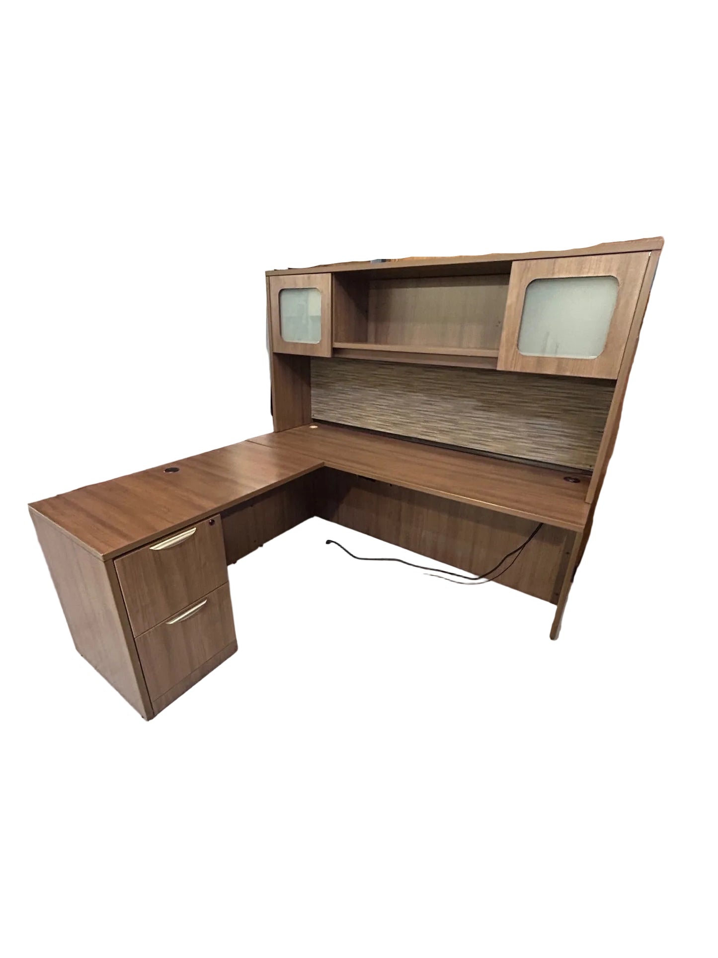 L Shaped Desk with Hutch