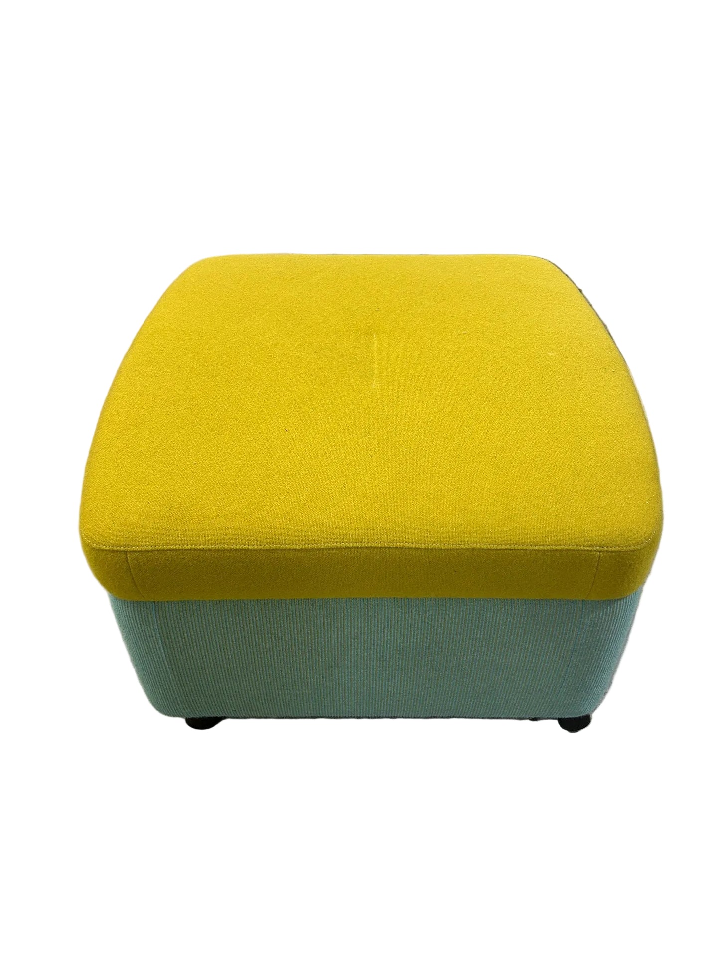 Lounge Seating Set