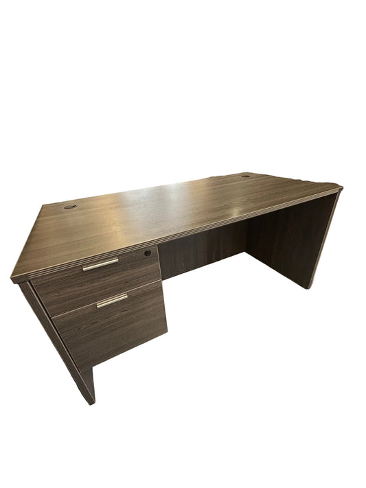 Desk- Single Pedestal