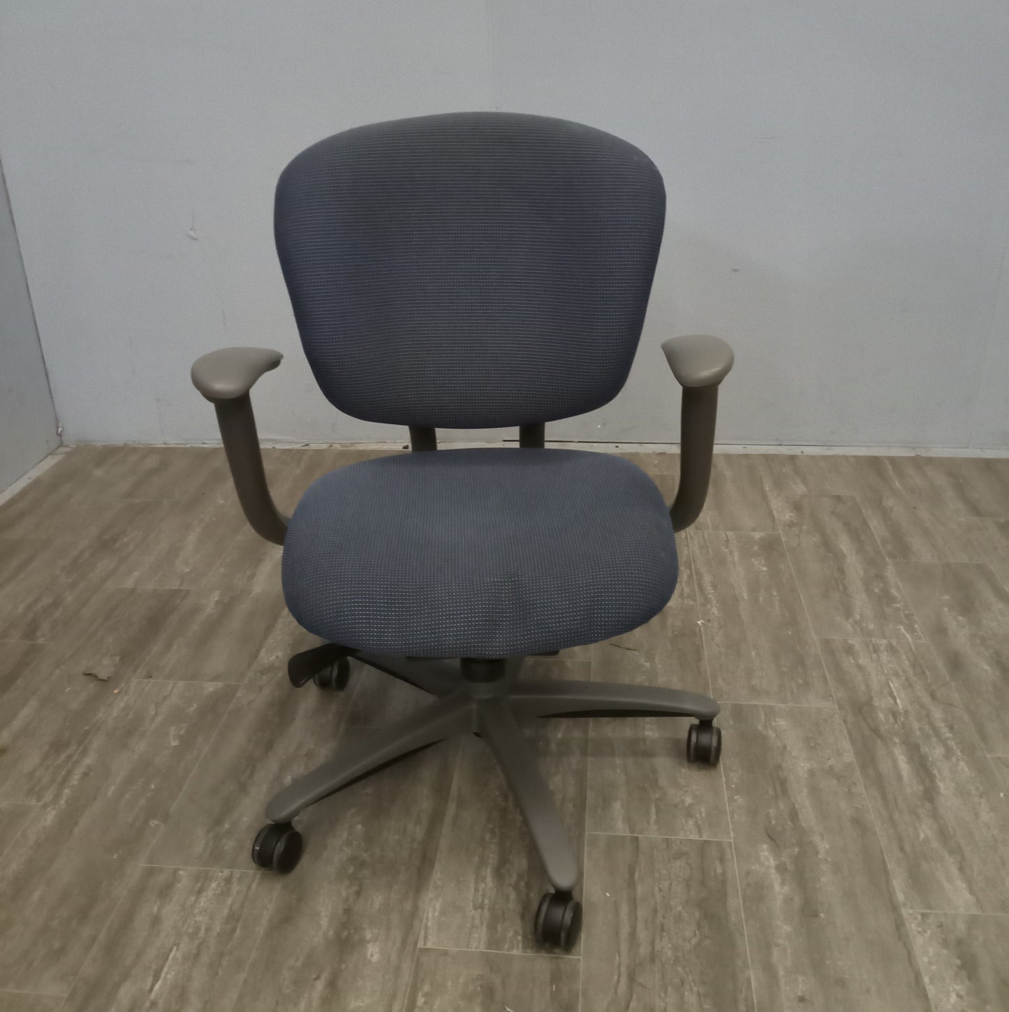Chair - Desk
